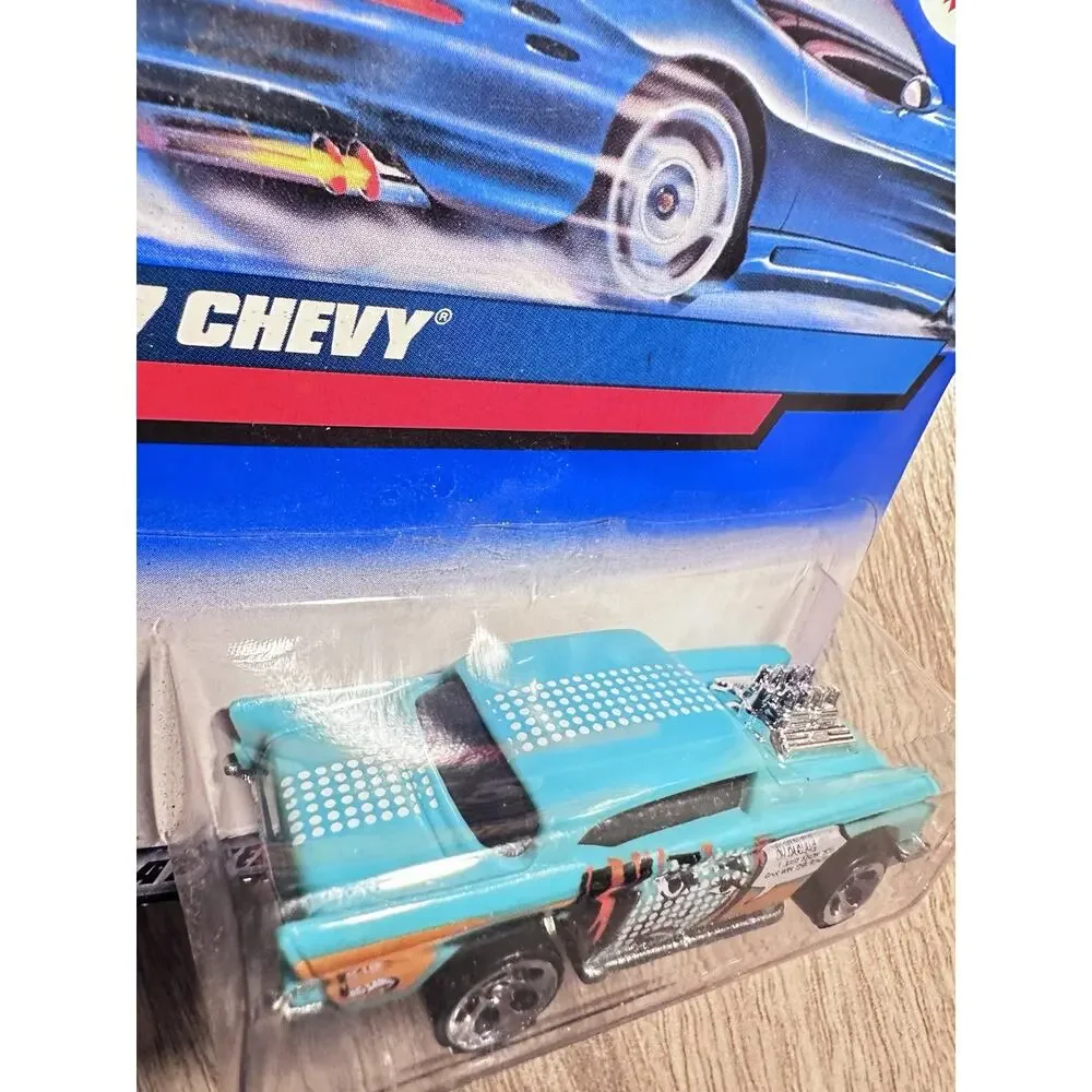 2000 Hot Wheels '57 Chevy 27072 New Mattel H12